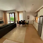 Beautiful Sun Village With Sea View Vakantiehuis Byala (Varna)